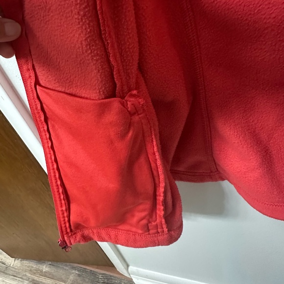 COLUMBIA Fleece Zip Jacket w/ Stand-Up Collar & Zip Side Pockets Red Sz. Medium - Picture 7 of 9